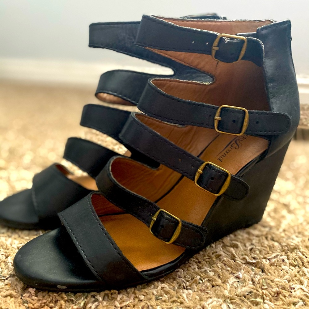Lucky Brand Reynolds  strappy wedges